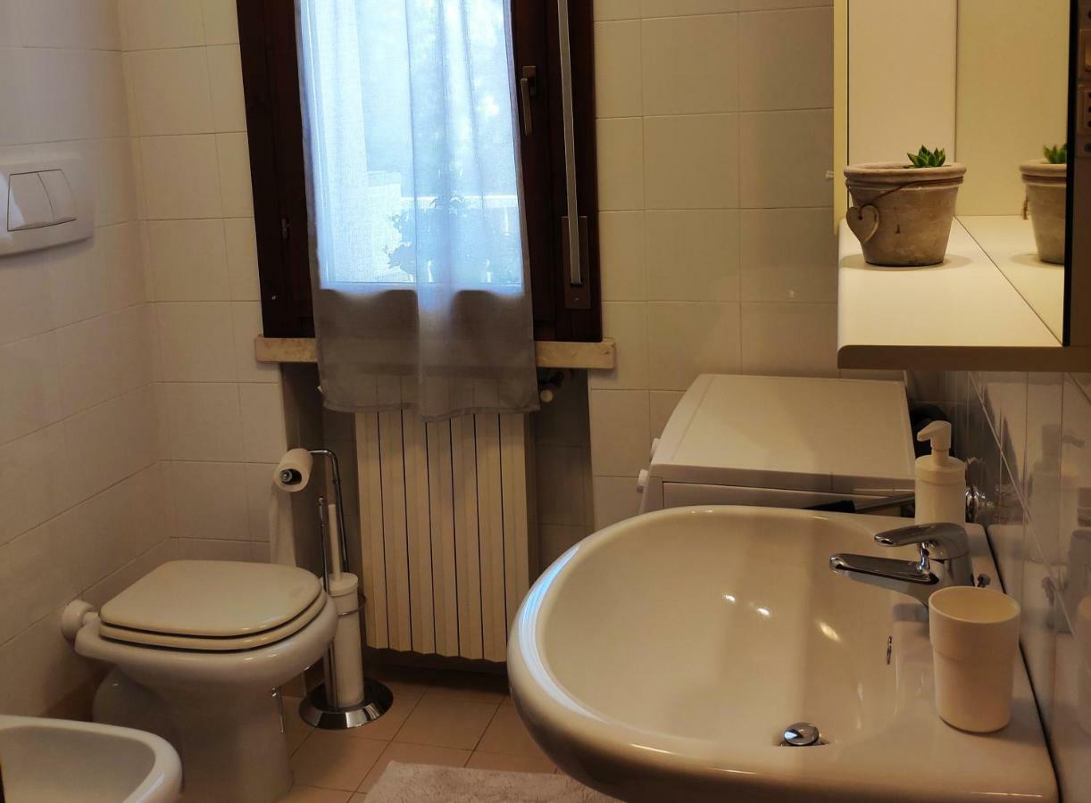Bed & Smile Apartment Valeggio sul Mincio Exterior photo