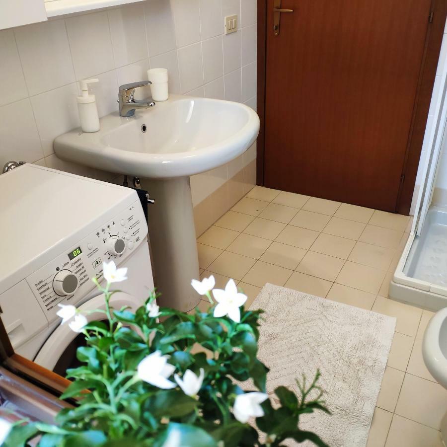 Bed & Smile Apartment Valeggio sul Mincio Exterior photo
