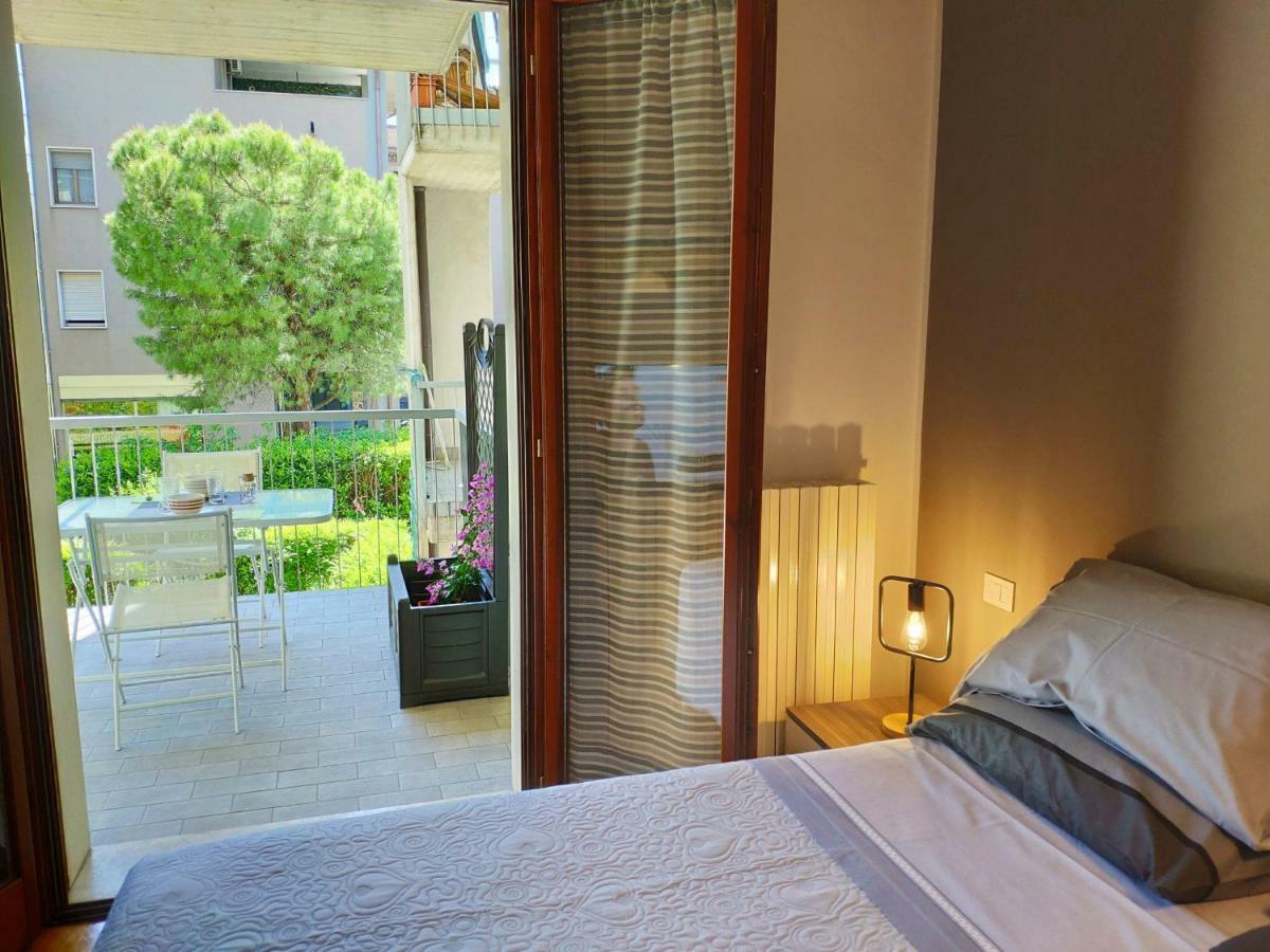 Bed & Smile Apartment Valeggio sul Mincio Exterior photo