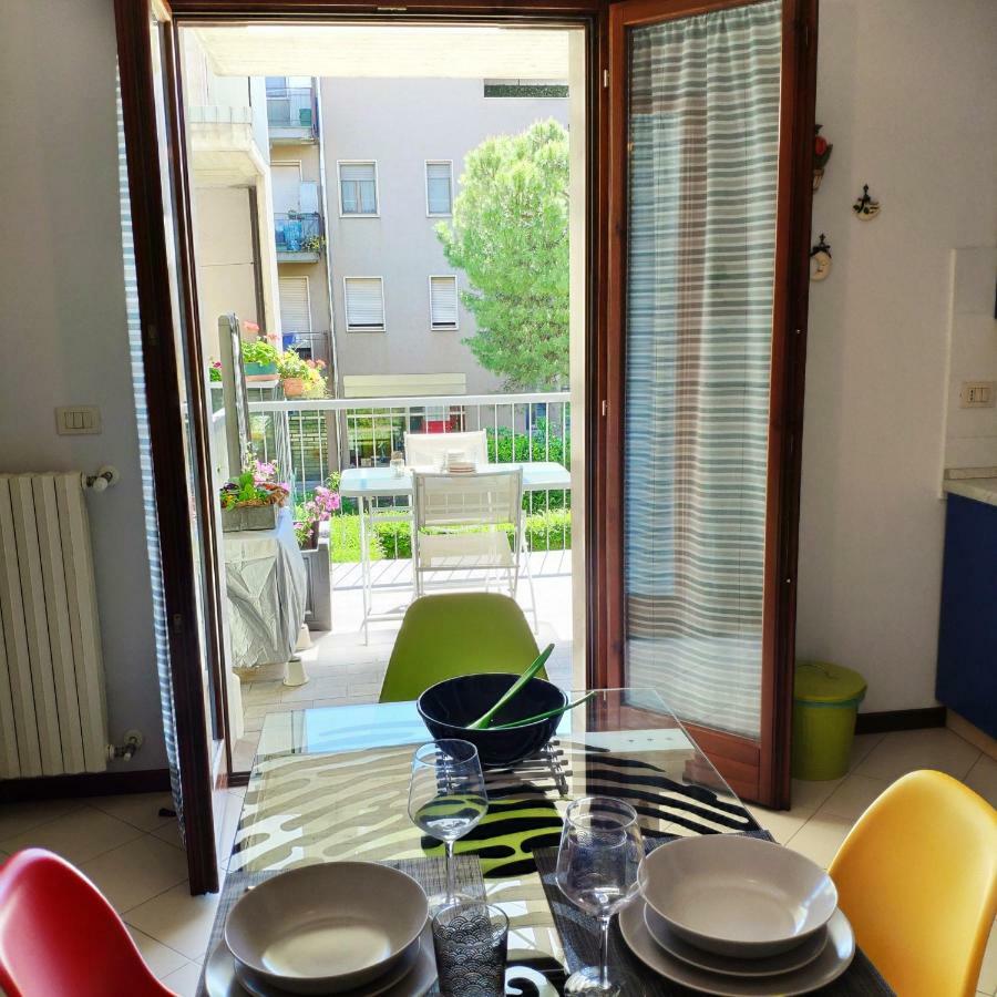 Bed & Smile Apartment Valeggio sul Mincio Exterior photo